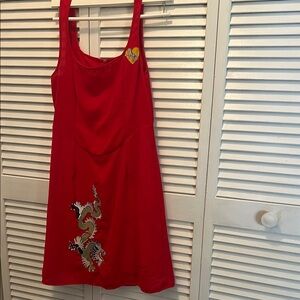 ( 0405) Women Red Dress W/ Dragon Embroidery. WHT Art.